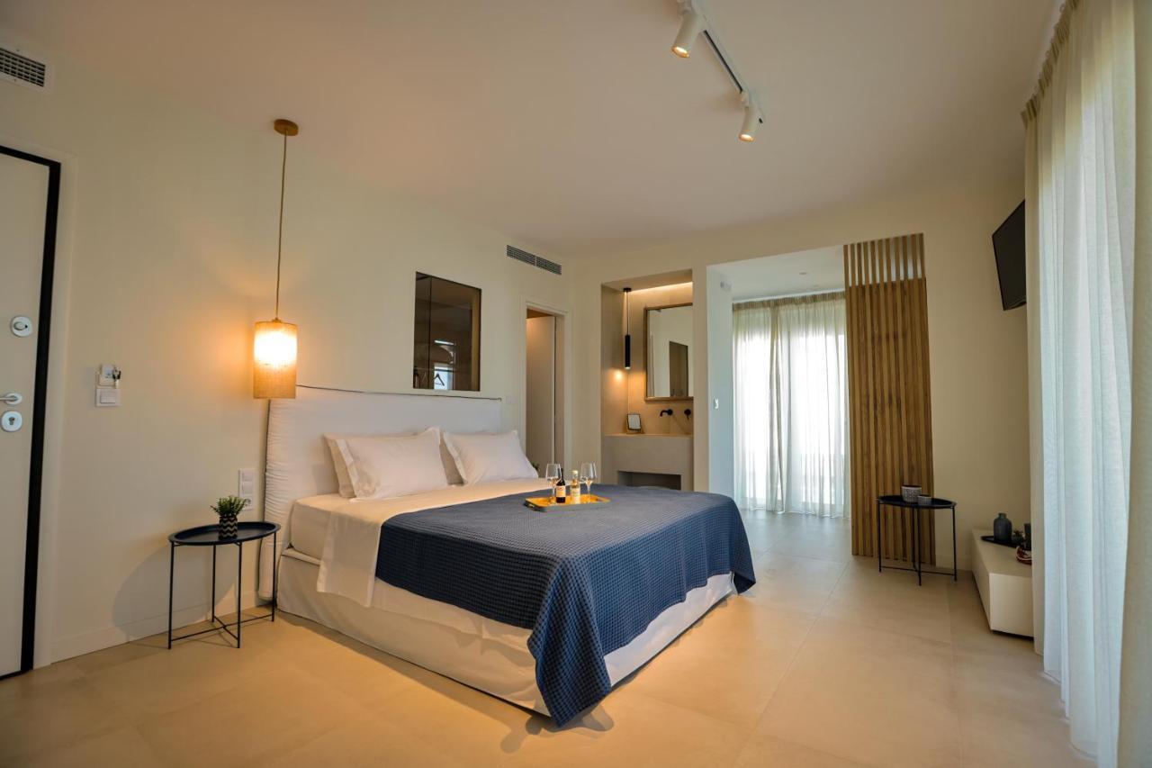 La Mer Bleue Boutique Suite Vrahati Exterior foto